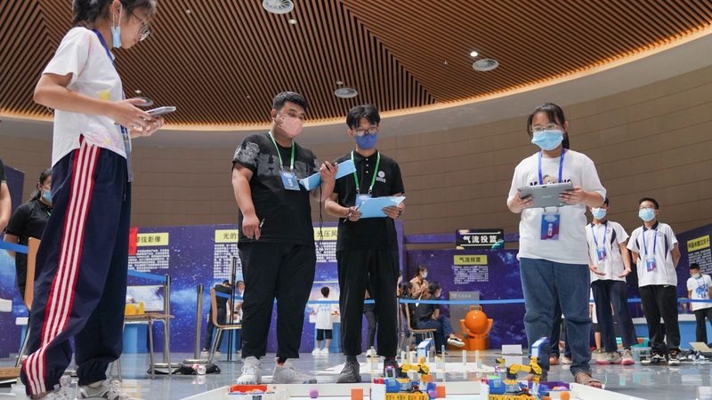 低代码平台二次开发：揭秘高效拓展之路